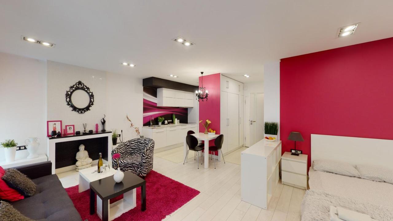 Pink Apartment Rydygiera 2A Tectum Apartments Wrocław Eksteriør billede
